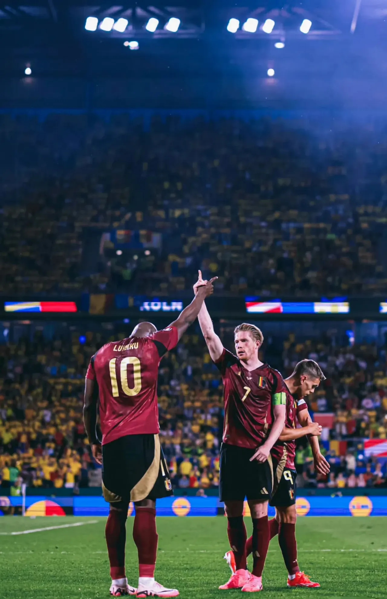 开云中国网站-这也行？风云突变巴塞罗那国际比赛日遗憾出局全明星赛赛前攻防权衡，德布劳内与30激战C9分钟的简单介绍