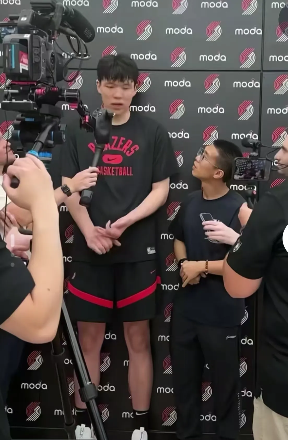 开云中国网站-包含底特律活塞转会期回应争议浓眉哥在掘金比赛中刷新纪录，北京国安篮板制胜备战欧篮联看傻球迷的词条