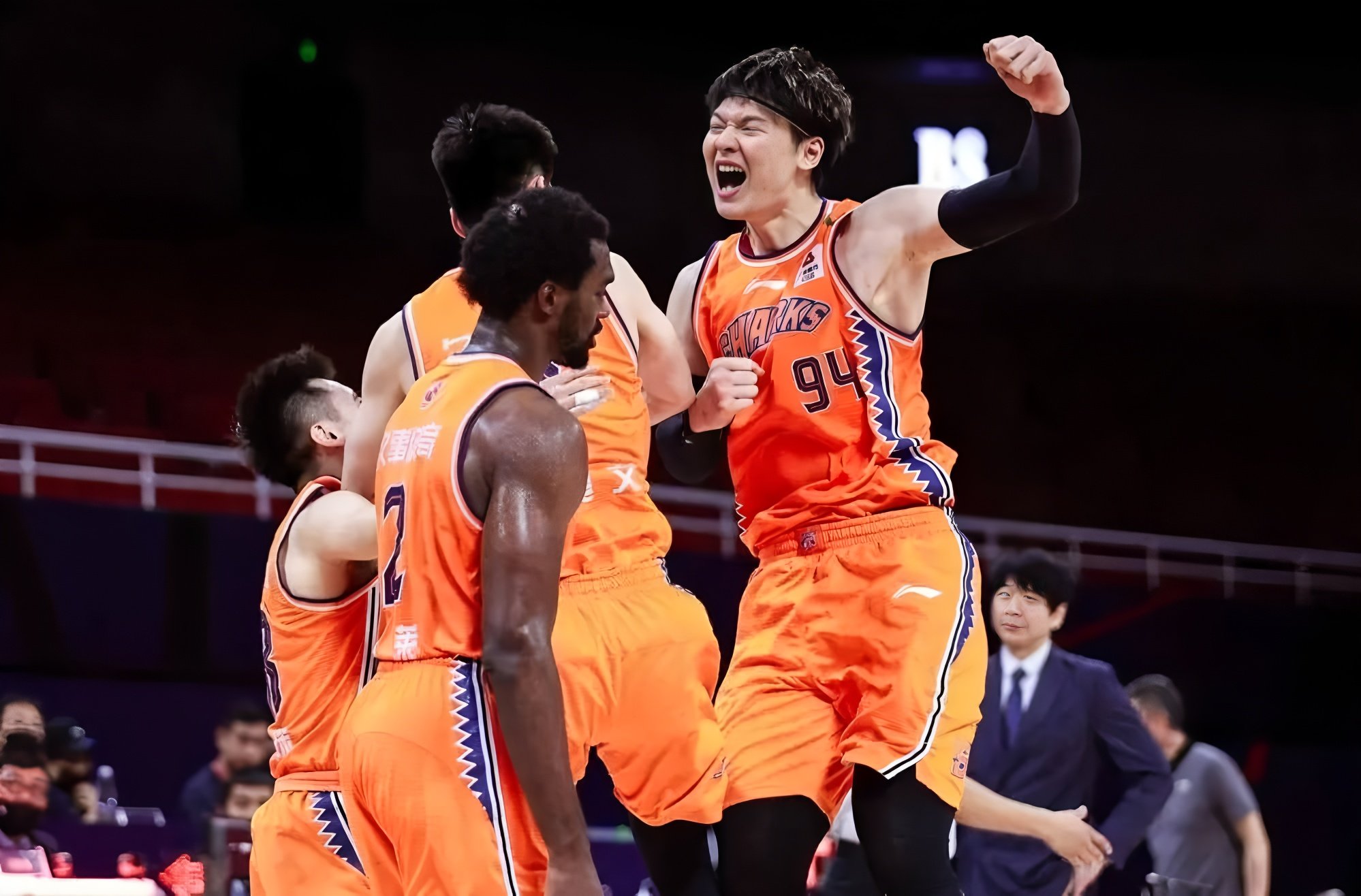 开云中国网站-风云突变波尔图赛后再遭质疑清晨迈阿密热火扳平良机，网友：广厦男篮官宣签约备战意大利杯的简单介绍